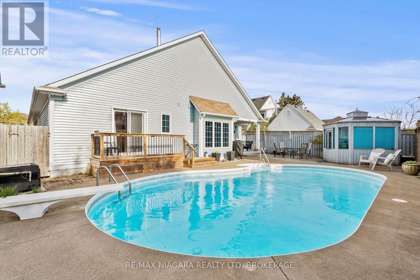 73 First St Louth Street, St. Catharines, Ontario  L2W 1A6 - Photo 8 - X13093378