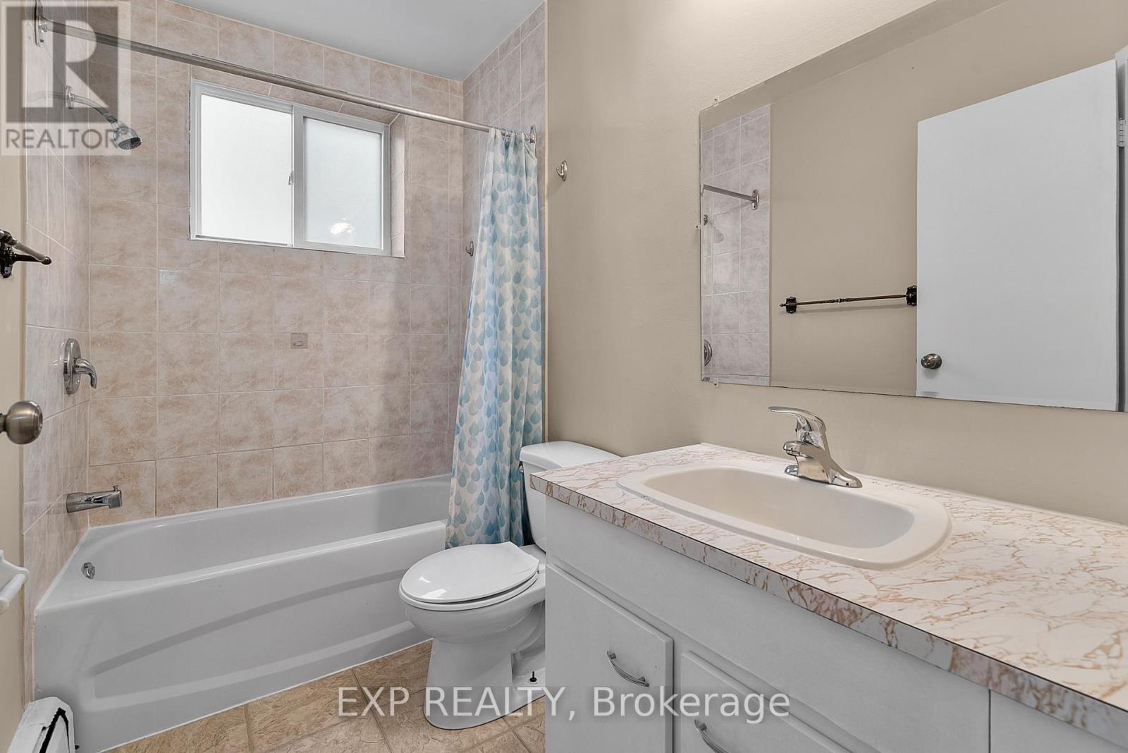 Unit 1 - 4663 Huron Street, Niagara Falls, Ontario  L2E 2H7 - Photo 6 - X13093426