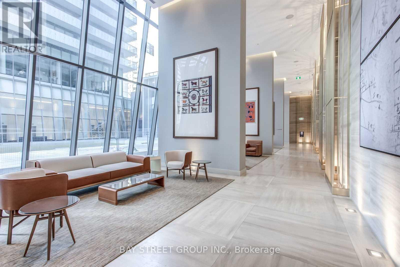 2612 - 50 Charles Street E, Toronto, Ontario  M4Y 1T1 - Photo 2 - C13093380