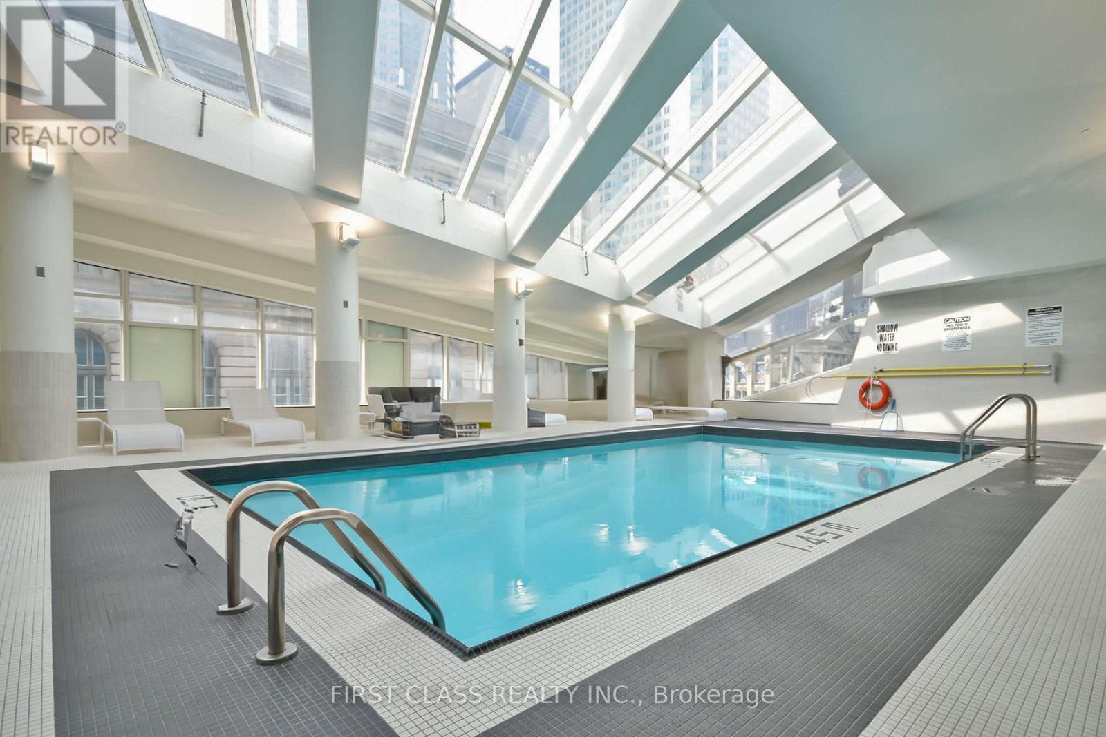 3101 - 8 The Esplanade, Toronto, Ontario  M5E 0A6 - Photo 12 - C13093408