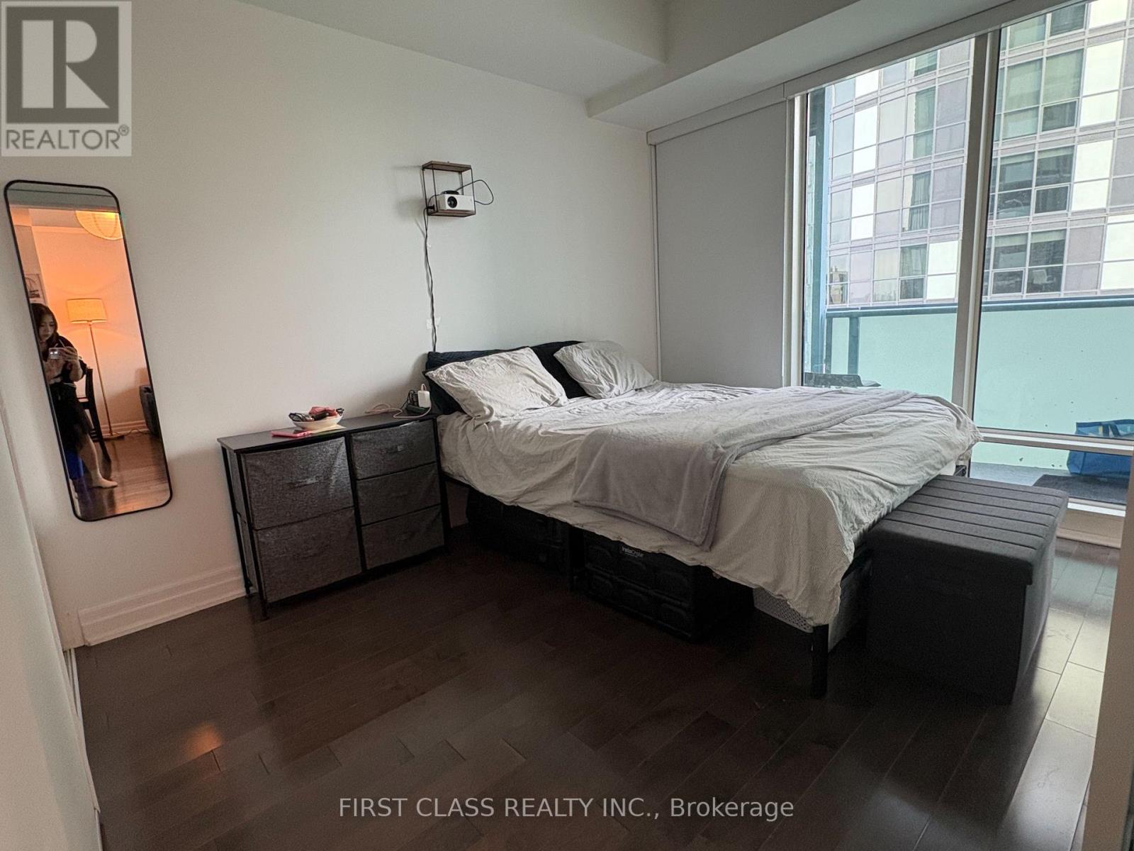 3101 - 8 The Esplanade, Toronto, Ontario  M5E 0A6 - Photo 8 - C13093408