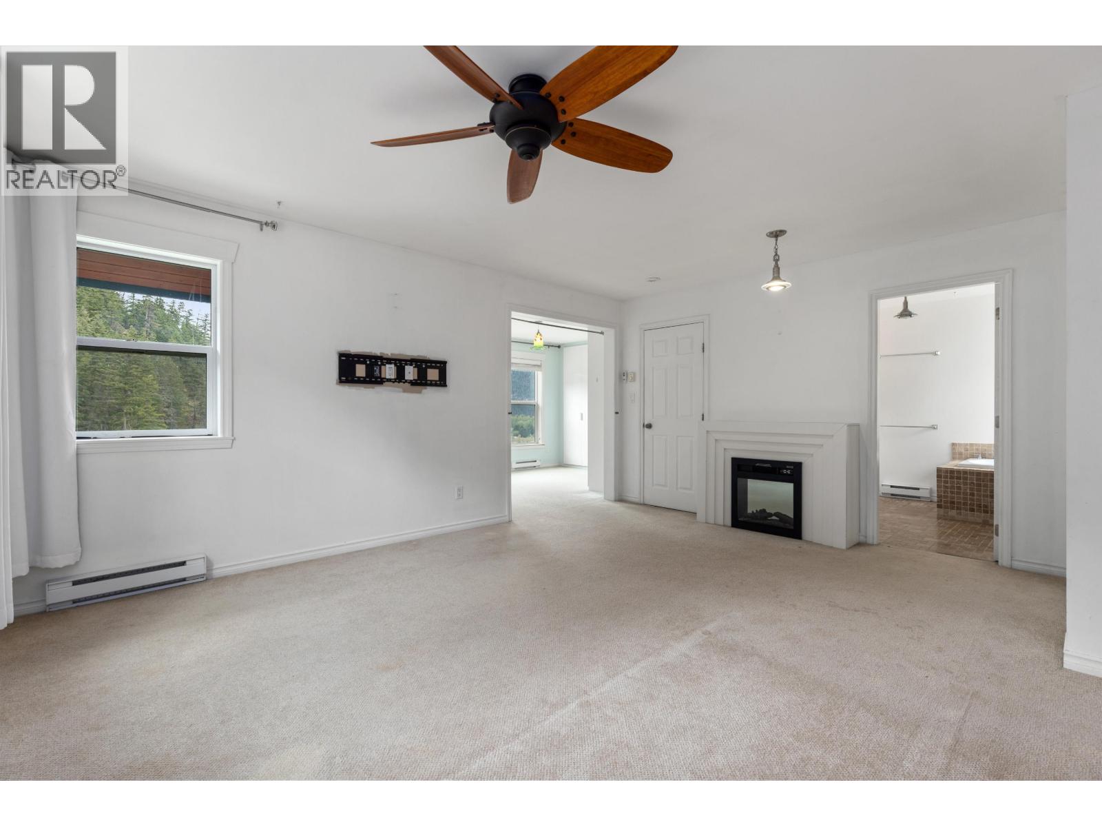 7467 Dogwood Street, Pemberton, British Columbia  V0N 2L0 - Photo 10 - R3108575