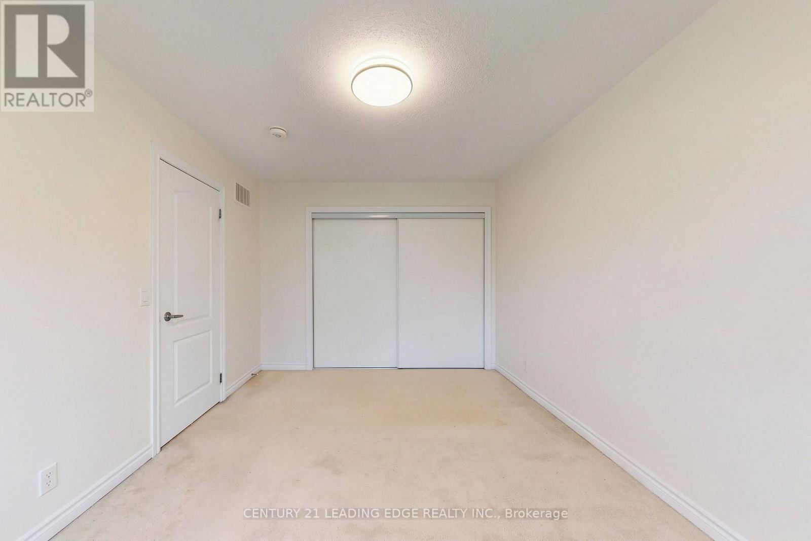 61 Far North Court, Oshawa, Ontario  L1L 0J5 - Photo 25 - E13093324