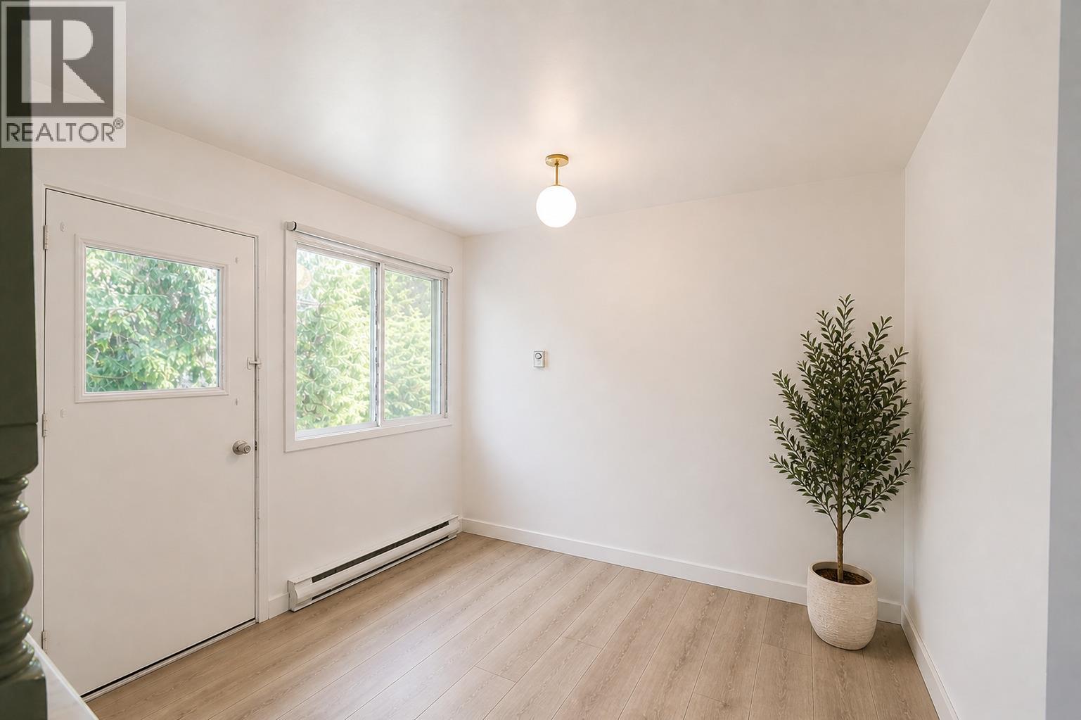 2897 Highway 3a, Nelson, British Columbia  V1L 6M1 - Photo 12 - 10385662