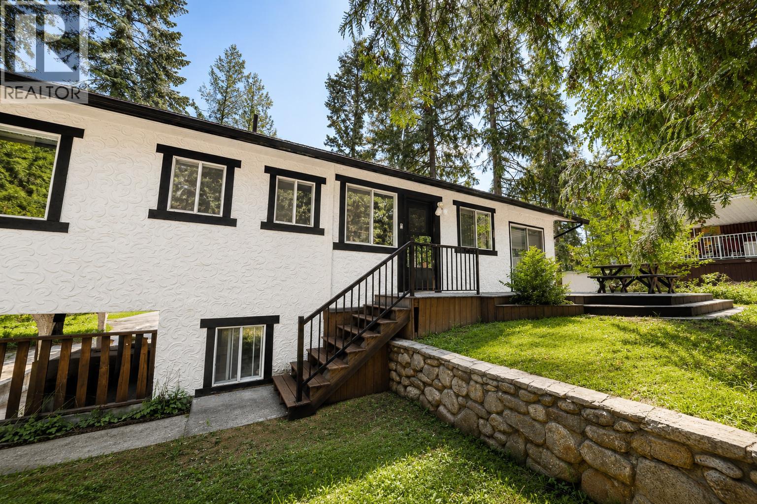 2897 Highway 3a, Nelson, British Columbia  V1L 6M1 - Photo 36 - 10385662