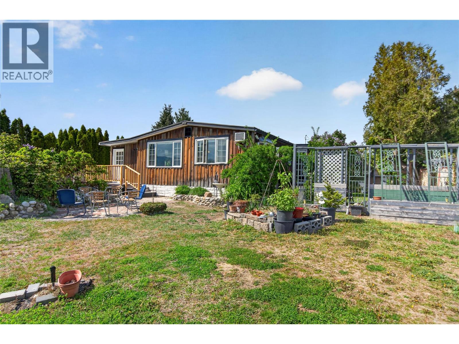 905 Lower Debeck Road, Naramata, British Columbia  V0H 1N1 - Photo 20 - 10385921