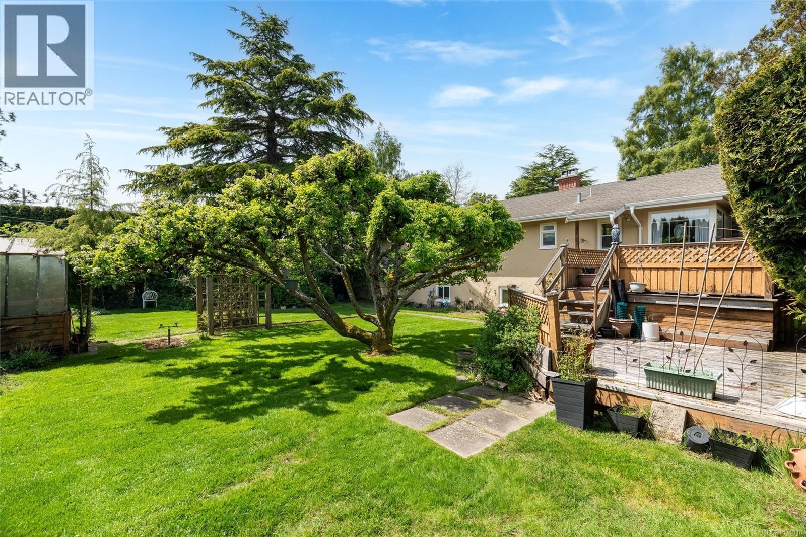 2807 Dunlevy St, Oak Bay, British Columbia  V8R 5Z4 - Photo 19 - 1034018