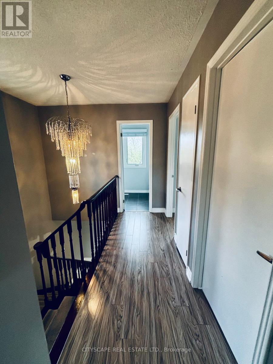 4233 Radisson Crescent, Mississauga, Ontario  L5M 4M1 - Photo 16 - W13093332