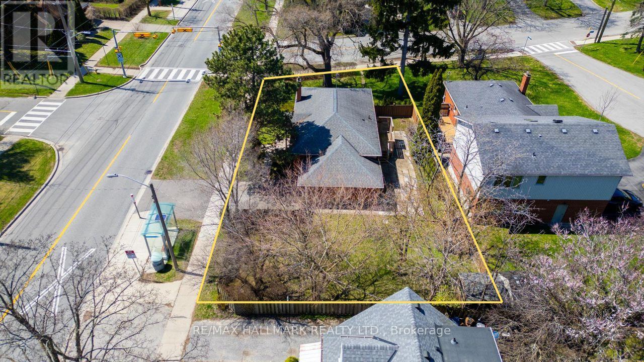 200 Berry Road, Toronto, Ontario  M8Y 1W8 - Photo 4 - W13093340
