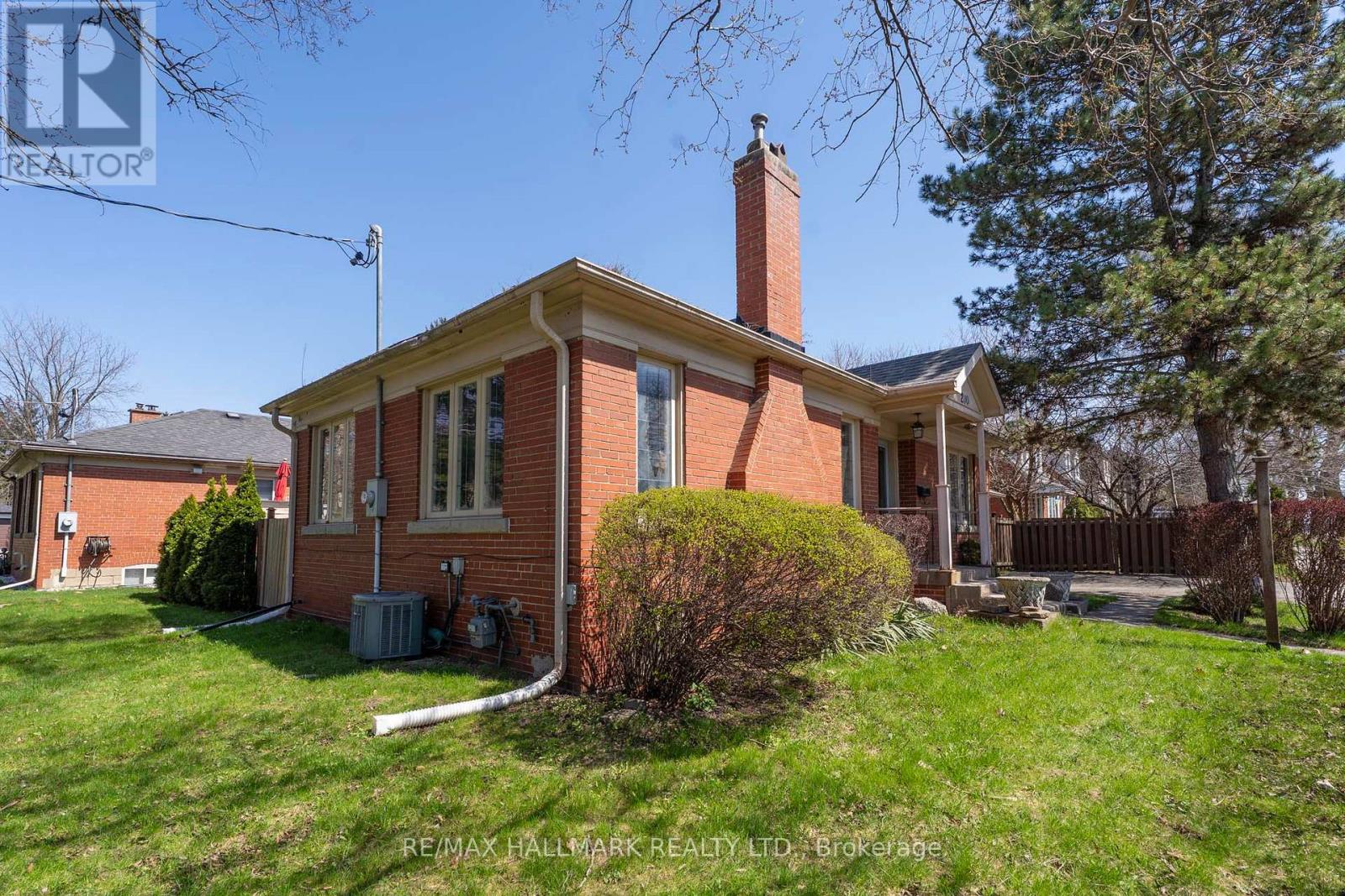 200 Berry Road, Toronto, Ontario  M8Y 1W8 - Photo 7 - W13093340