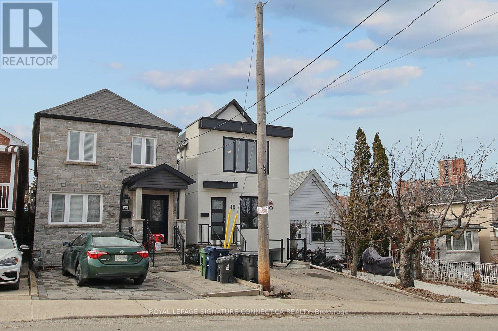 Main - 18 Harlton Crescent, Toronto (Keelesdale-Eglinton West), Ontario  M6M 1L1 - Photo 11 - W13093360