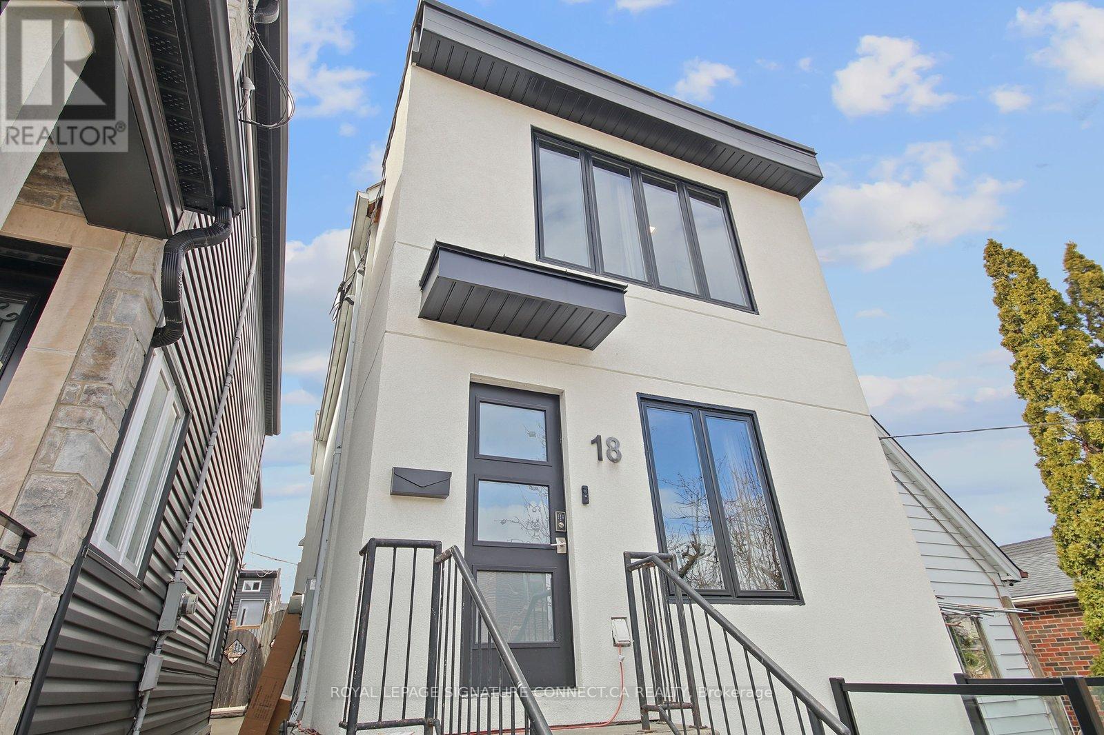 Main - 18 Harlton Crescent, Toronto (Keelesdale-Eglinton West), Ontario  M6M 1L1 - Photo 14 - W13093360