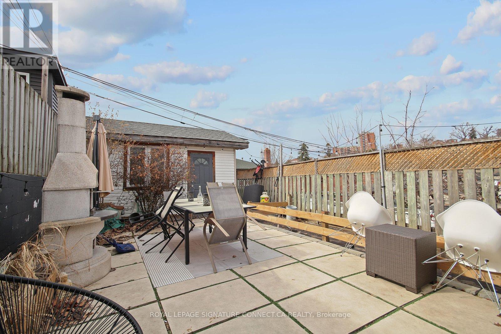 Main - 18 Harlton Crescent, Toronto (Keelesdale-Eglinton West), Ontario  M6M 1L1 - Photo 8 - W13093360