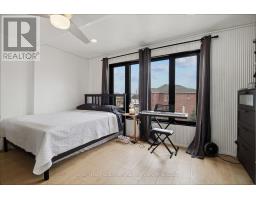 MAIN - 18 HARLTON CRESCENT, Toronto, Ontario