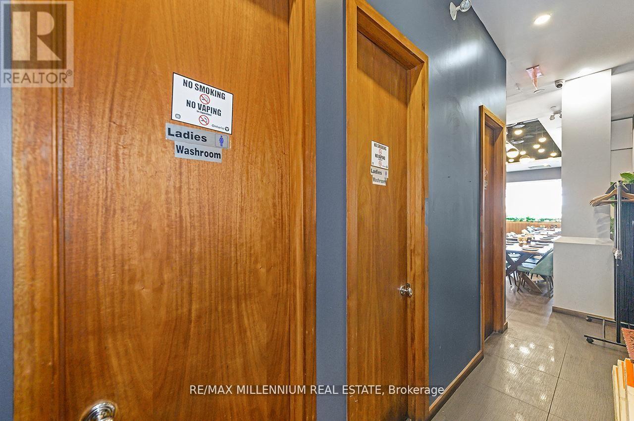 3 - 2520 Postmaster Drive, Oakville, Ontario  L6M 0N2 - Photo 31 - W13093386