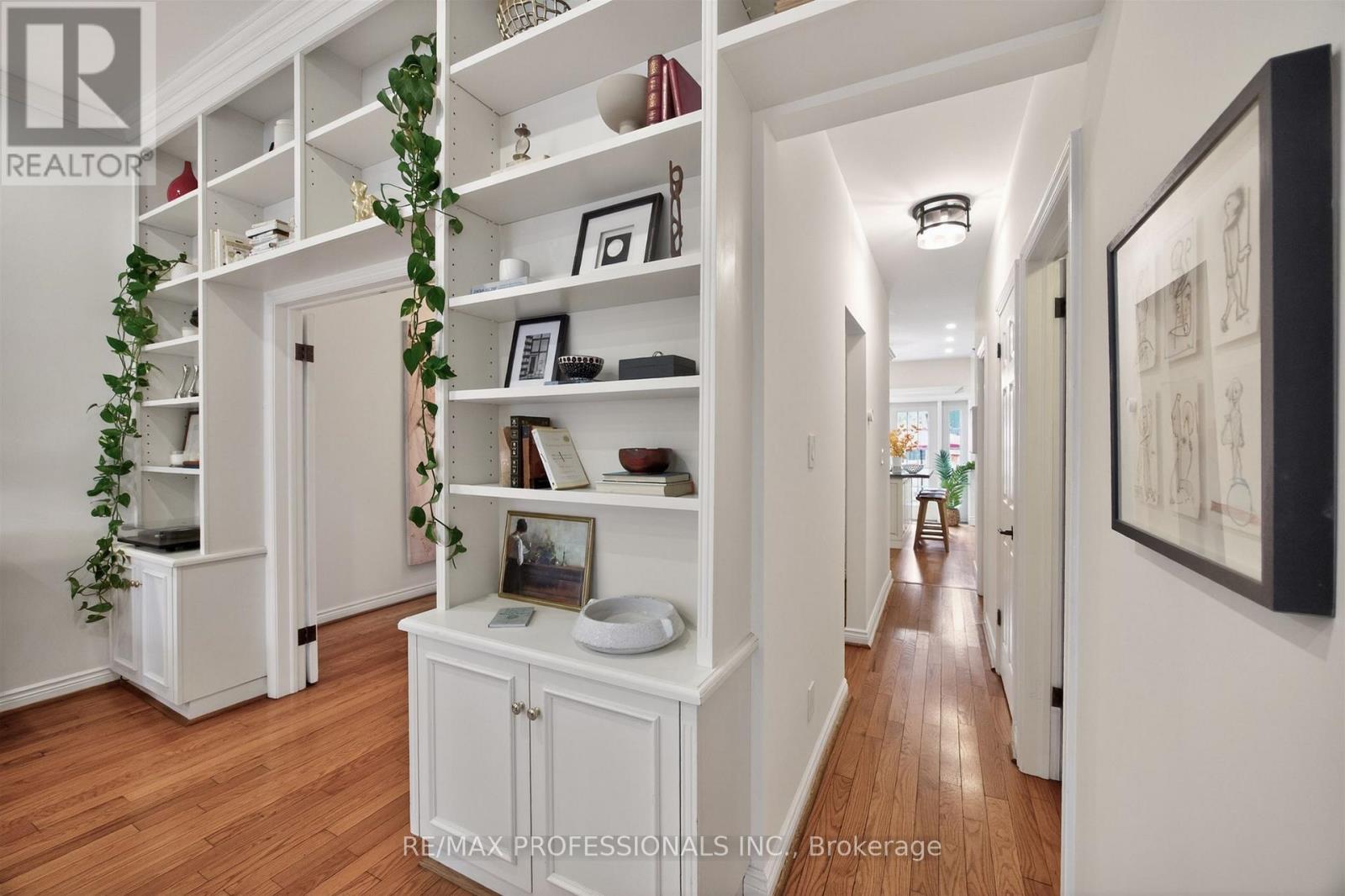 12 1/2 Melbourne Avenue, Toronto, Ontario  M6K 1K3 - Photo 12 - W13093422