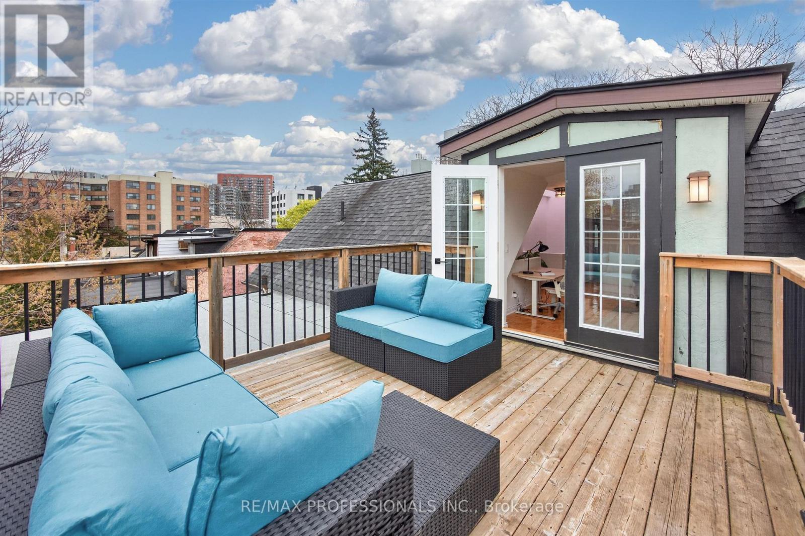 12 1/2 Melbourne Avenue, Toronto, Ontario  M6K 1K3 - Photo 31 - W13093422