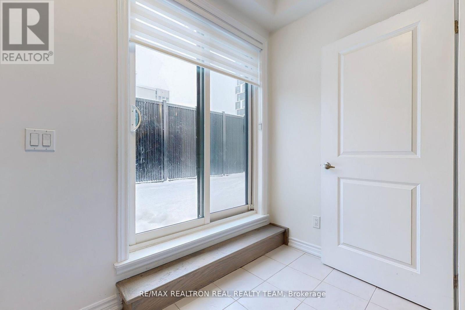 333 - 349 Wheat Boom Drive, Oakville, Ontario  L6H 7X5 - Photo 33 - W13093424