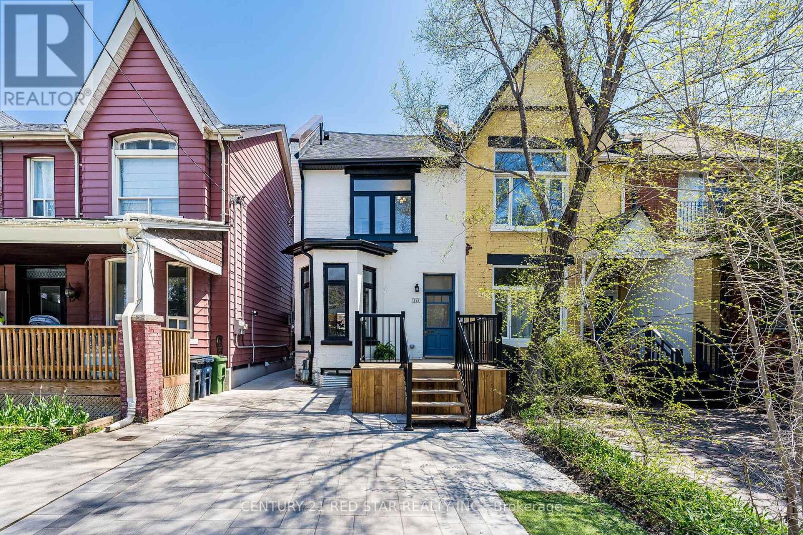 369 PACIFIC AVENUE, Toronto, Ontario