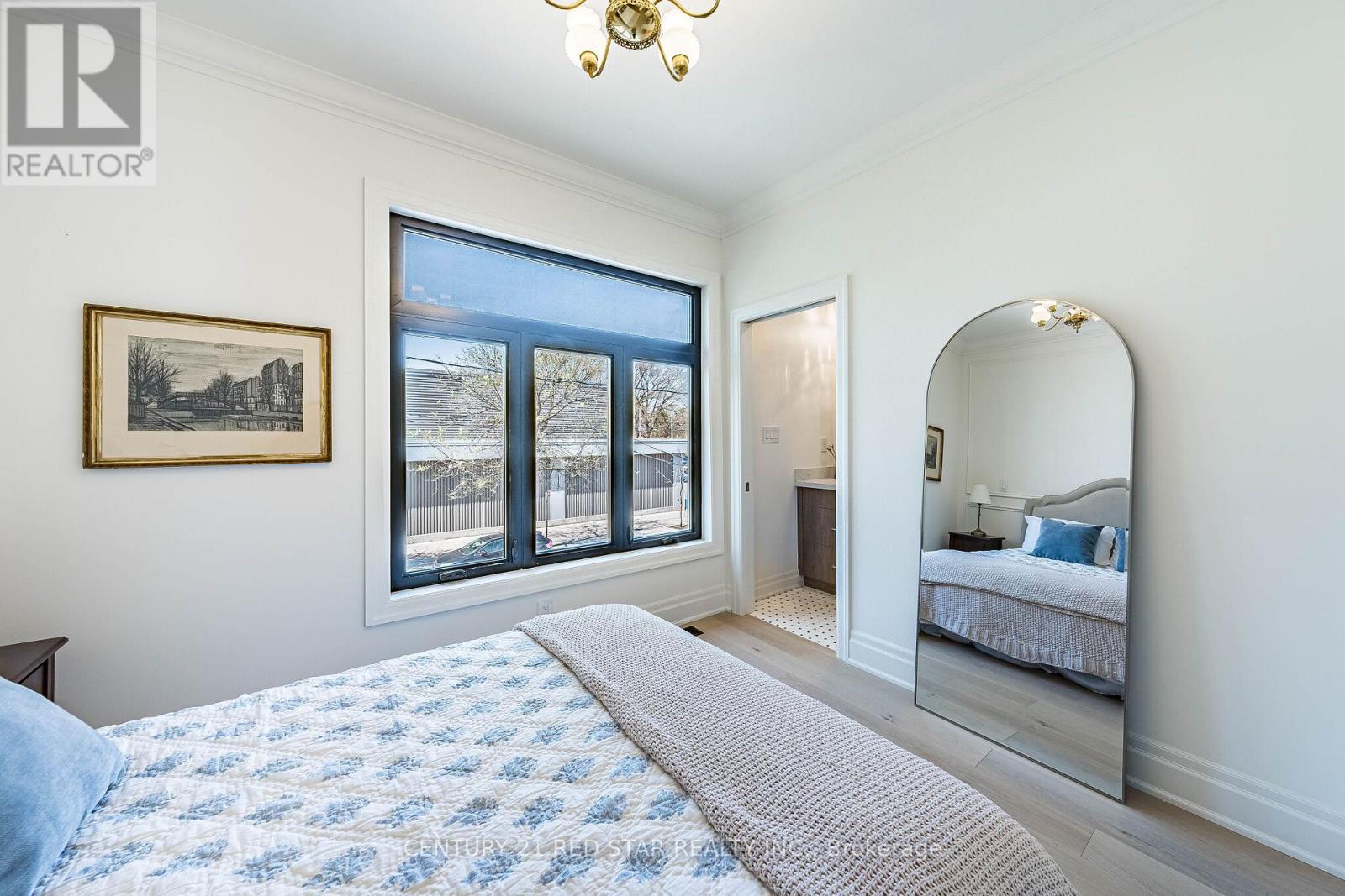 369 Pacific Avenue, Toronto, Ontario  M6P 2R2 - Photo 20 - W13093440