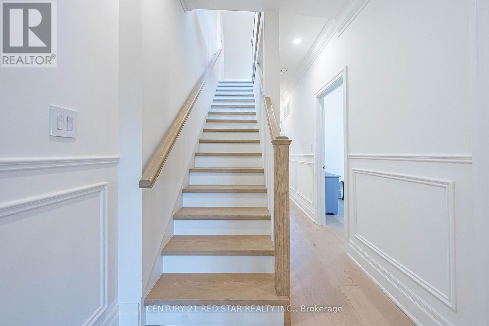 369 Pacific Avenue, Toronto, Ontario  M6P 2R2 - Photo 32 - W13093440
