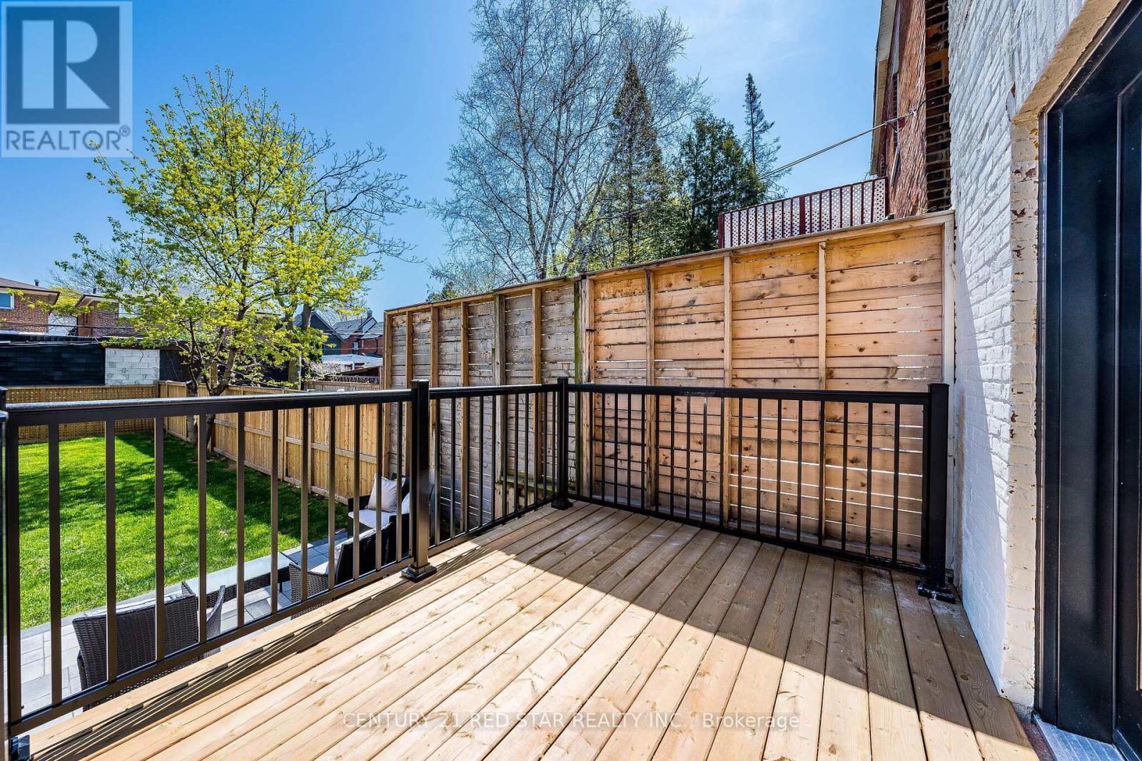 369 Pacific Avenue, Toronto, Ontario  M6P 2R2 - Photo 45 - W13093440