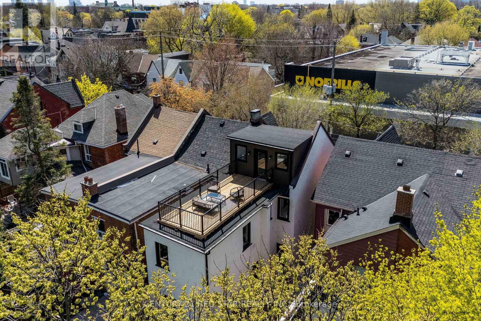 369 Pacific Avenue, Toronto, Ontario  M6P 2R2 - Photo 46 - W13093440