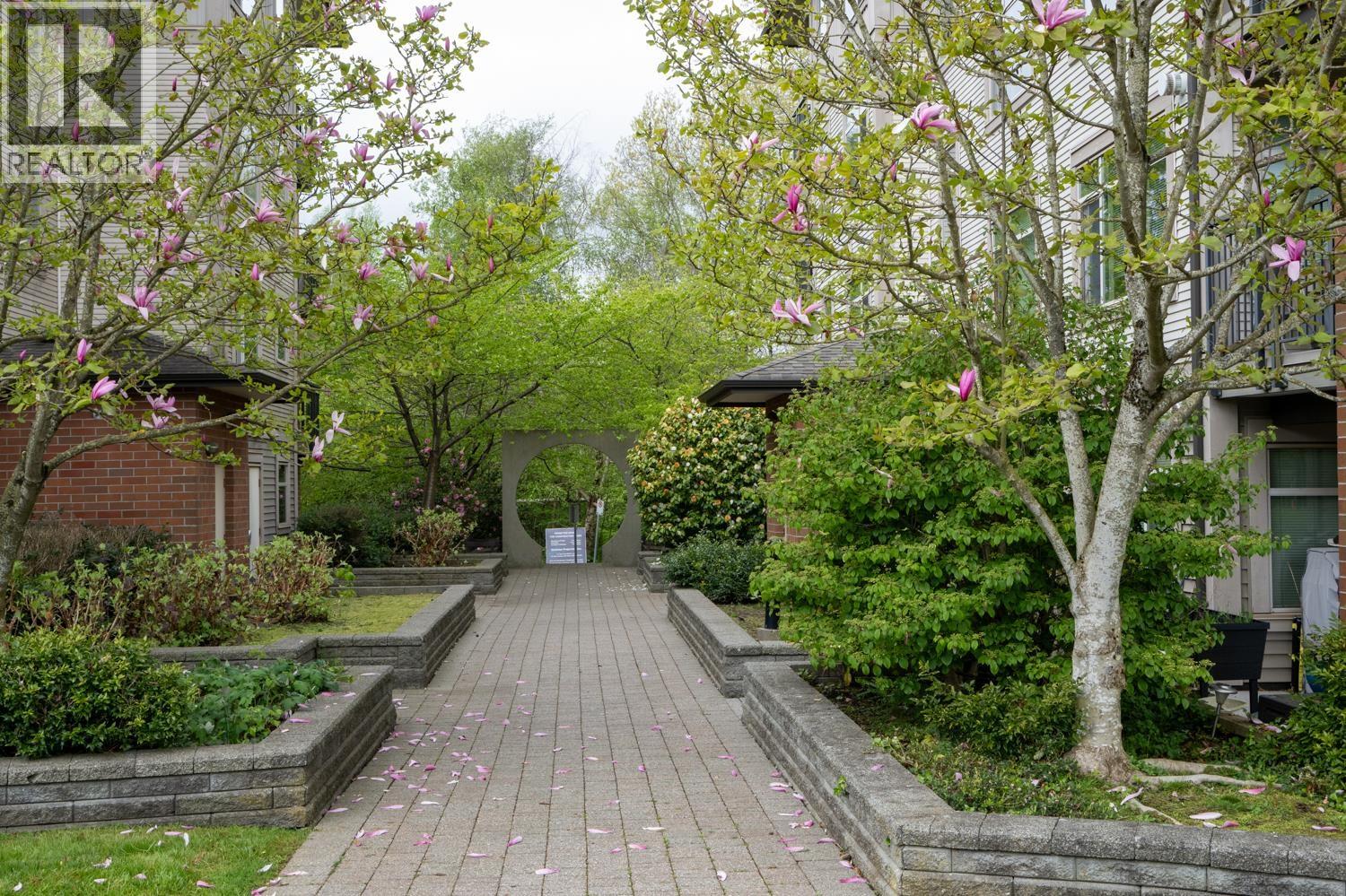 233 9288 Odlin Road, Richmond, British Columbia  V6X 0C3 - Photo 12 - R3120304