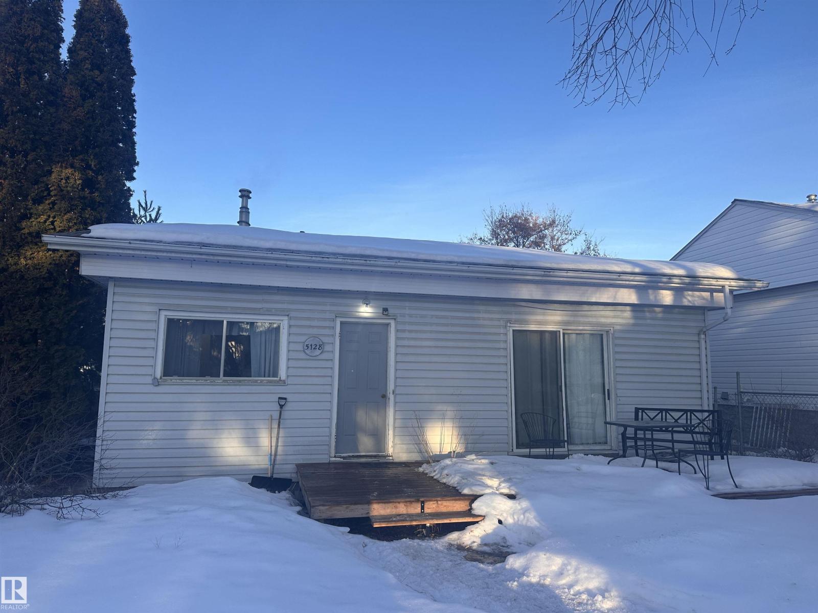5128 52 St, Barrhead, Alberta  T7N 1E9 - Photo 4 - E4472206
