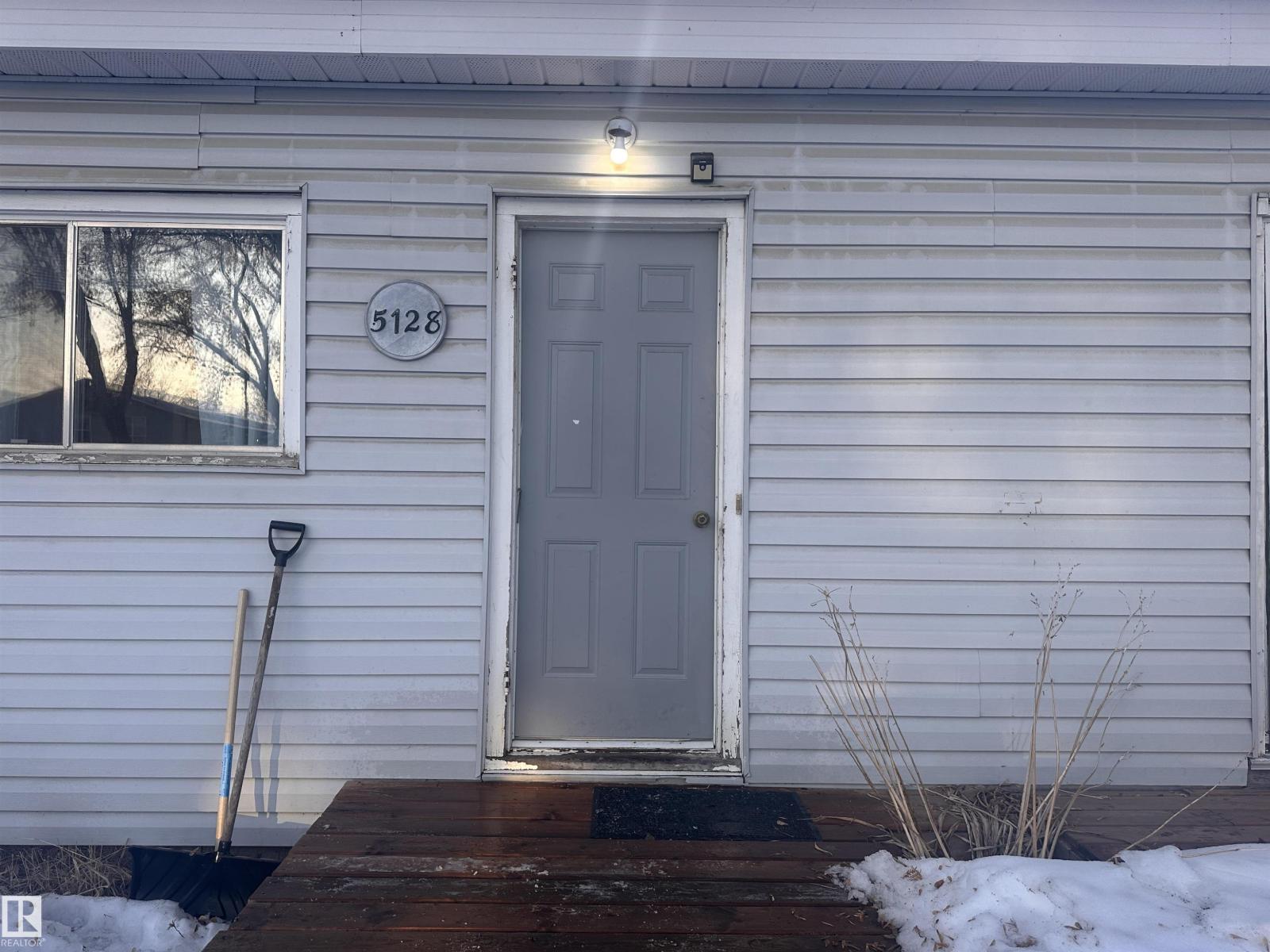 5128 52 St, Barrhead, Alberta  T7N 1E9 - Photo 11 - E4472206