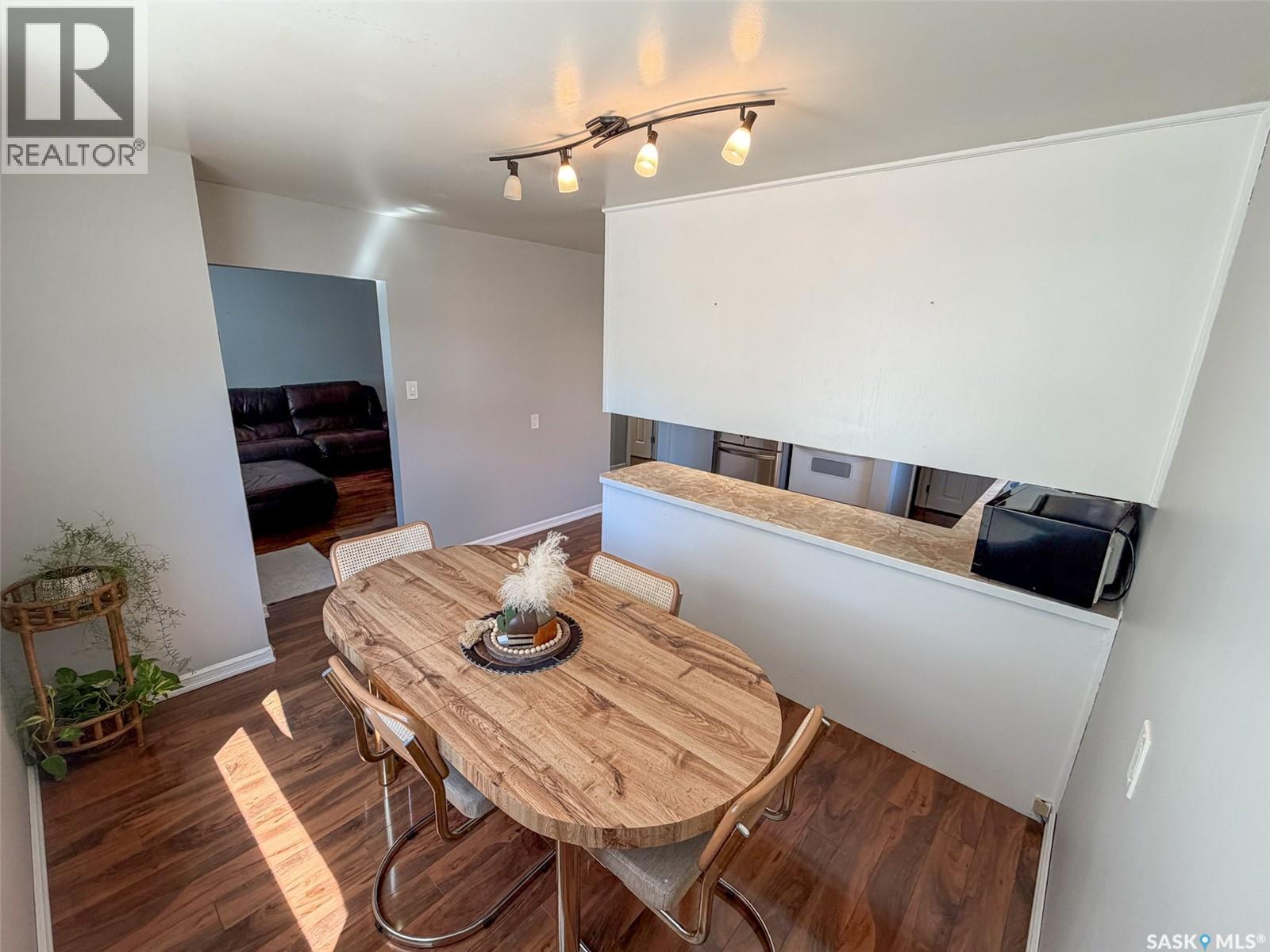 420 1st Street W, Shaunavon, Saskatchewan  S0N 2M0 - Photo 21 - SK035171