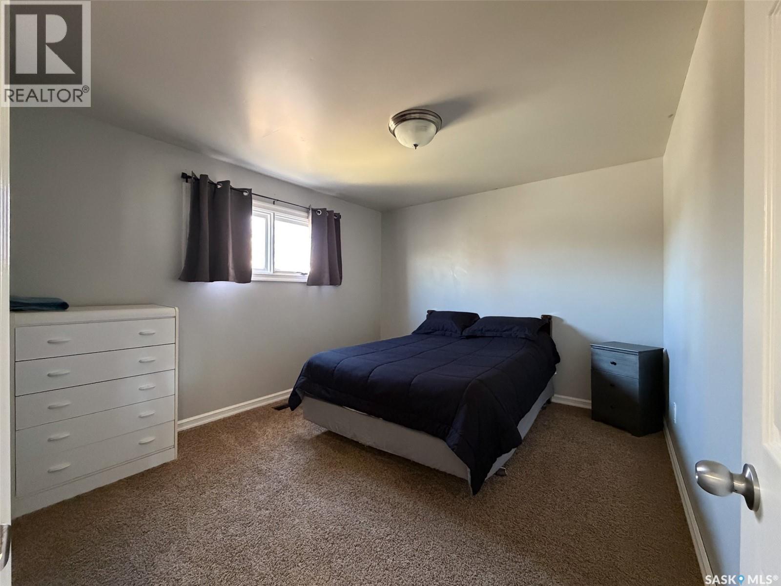 420 1st Street W, Shaunavon, Saskatchewan  S0N 2M0 - Photo 27 - SK035171