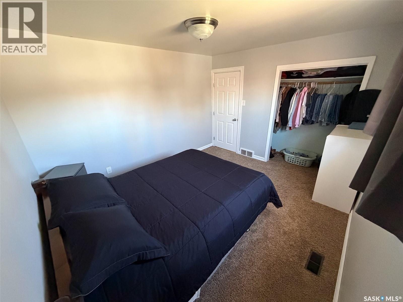 420 1st Street W, Shaunavon, Saskatchewan  S0N 2M0 - Photo 28 - SK035171