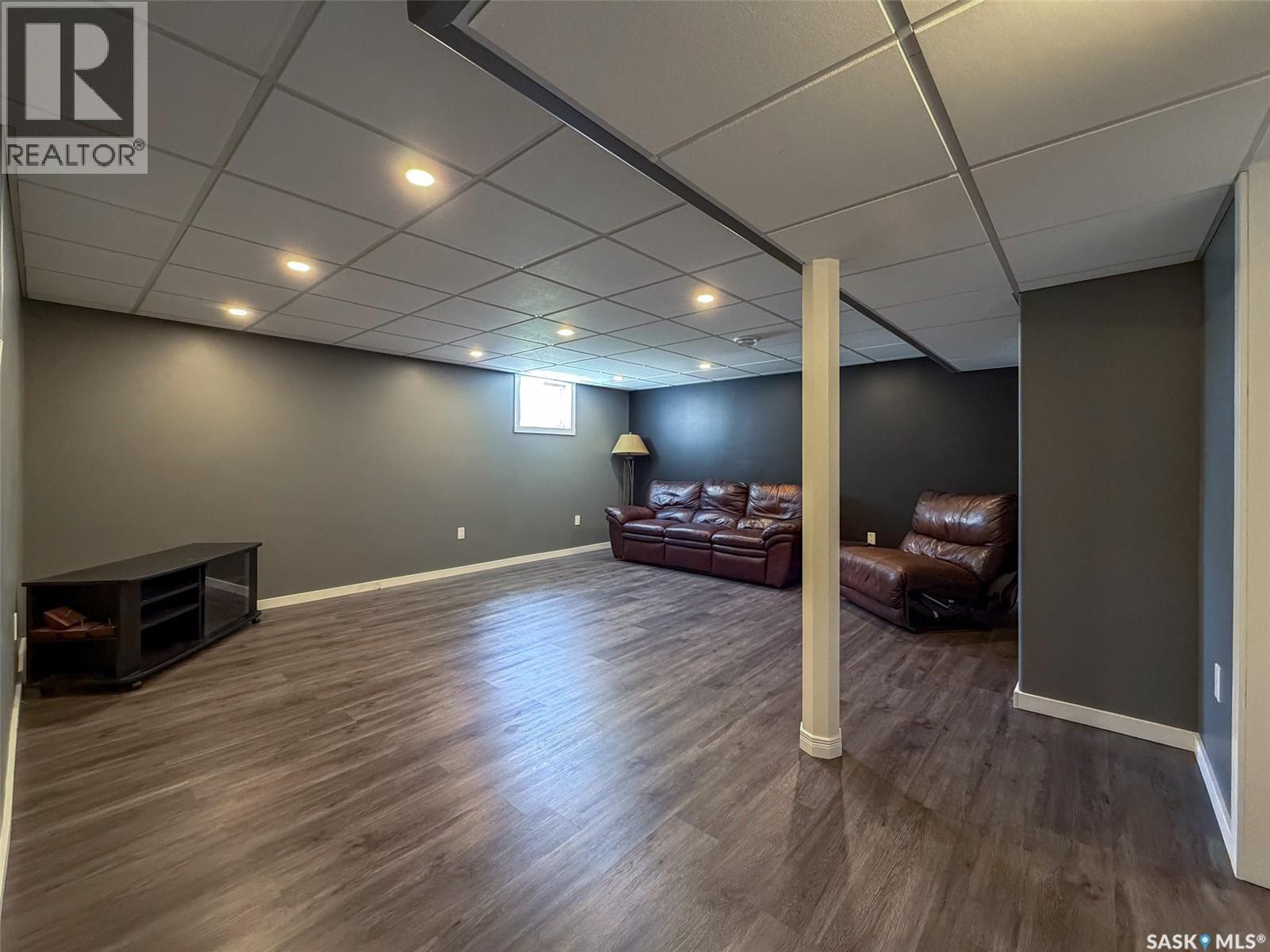 420 1st Street W, Shaunavon, Saskatchewan  S0N 2M0 - Photo 30 - SK035171