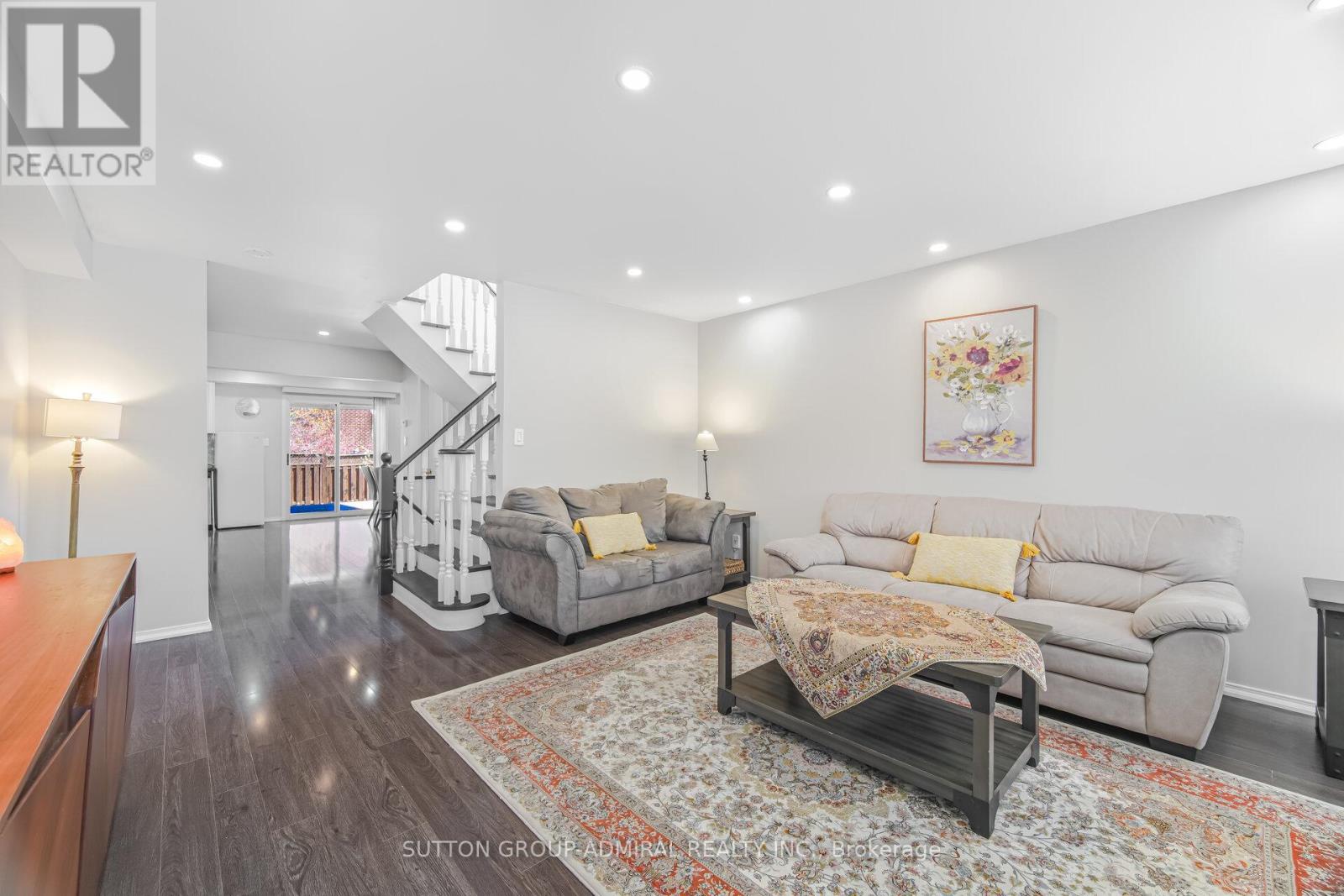 185 Red Maple Road, Richmond Hill, Ontario  L4B 4S6 - Photo 5 - N13091770