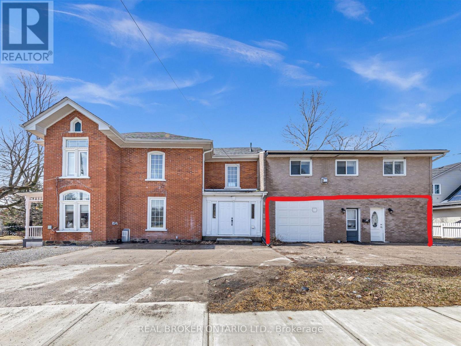 LOWER - 52 VICTORIA AVENUE N, Peterborough, Ontario