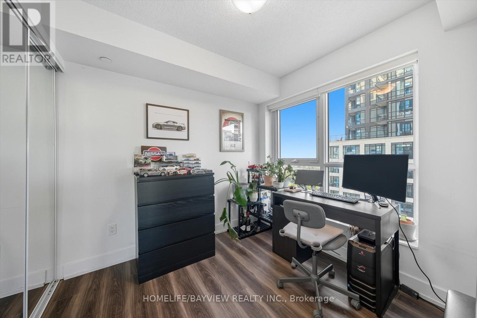 2802 - 7 Mabelle Avenue, Toronto, Ontario  M9A 0C9 - Photo 17 - W12988742