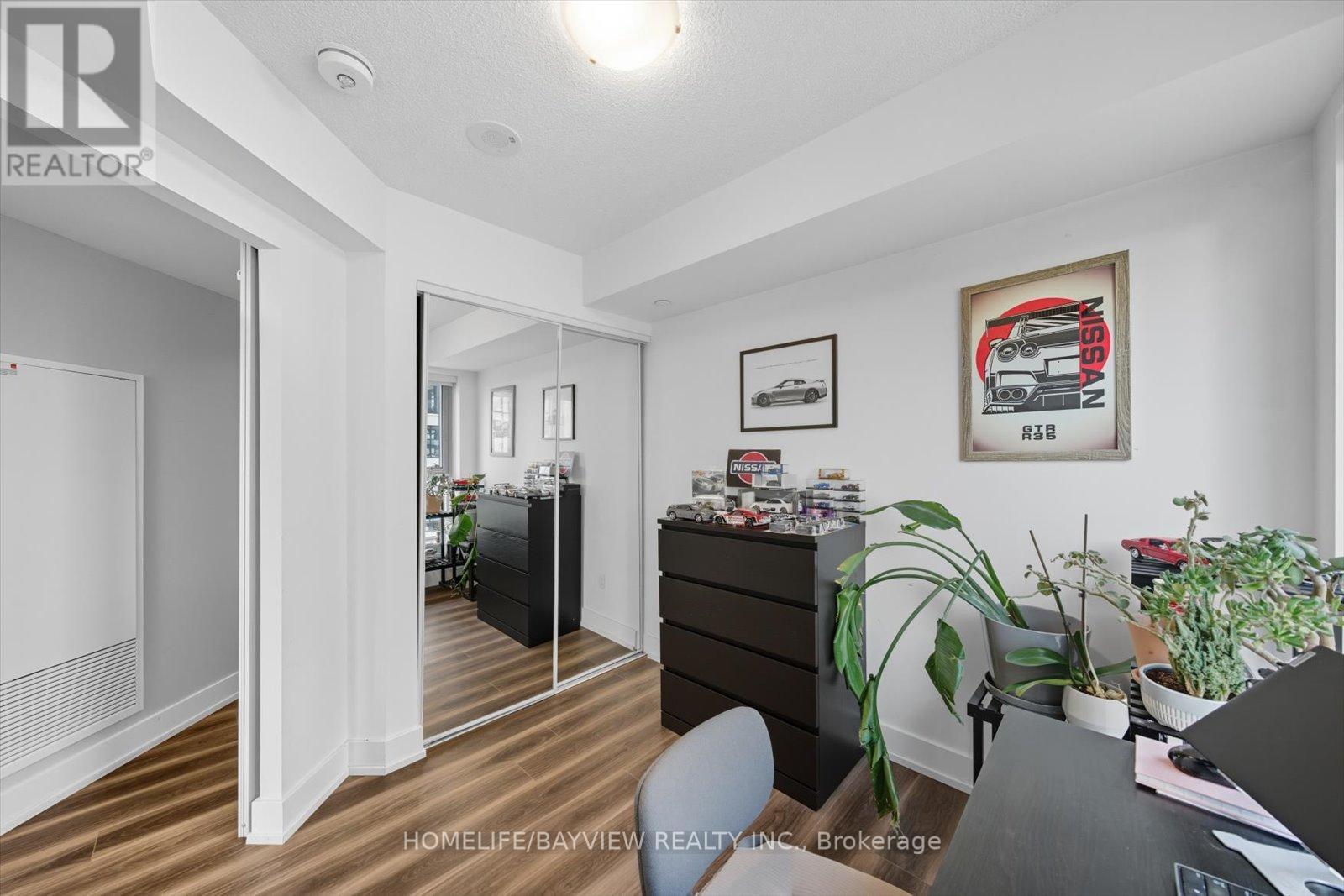 2802 - 7 Mabelle Avenue, Toronto, Ontario  M9A 0C9 - Photo 18 - W12988742