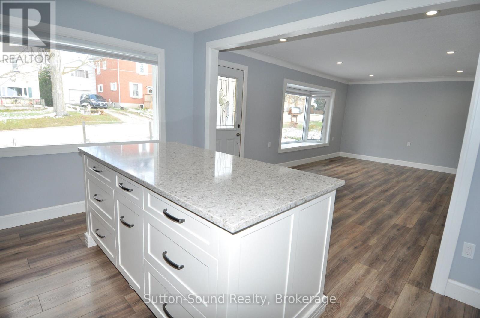 10 Brownlee Street S, South Bruce, Ontario  N0G 2S0 - Photo 30 - X12660662