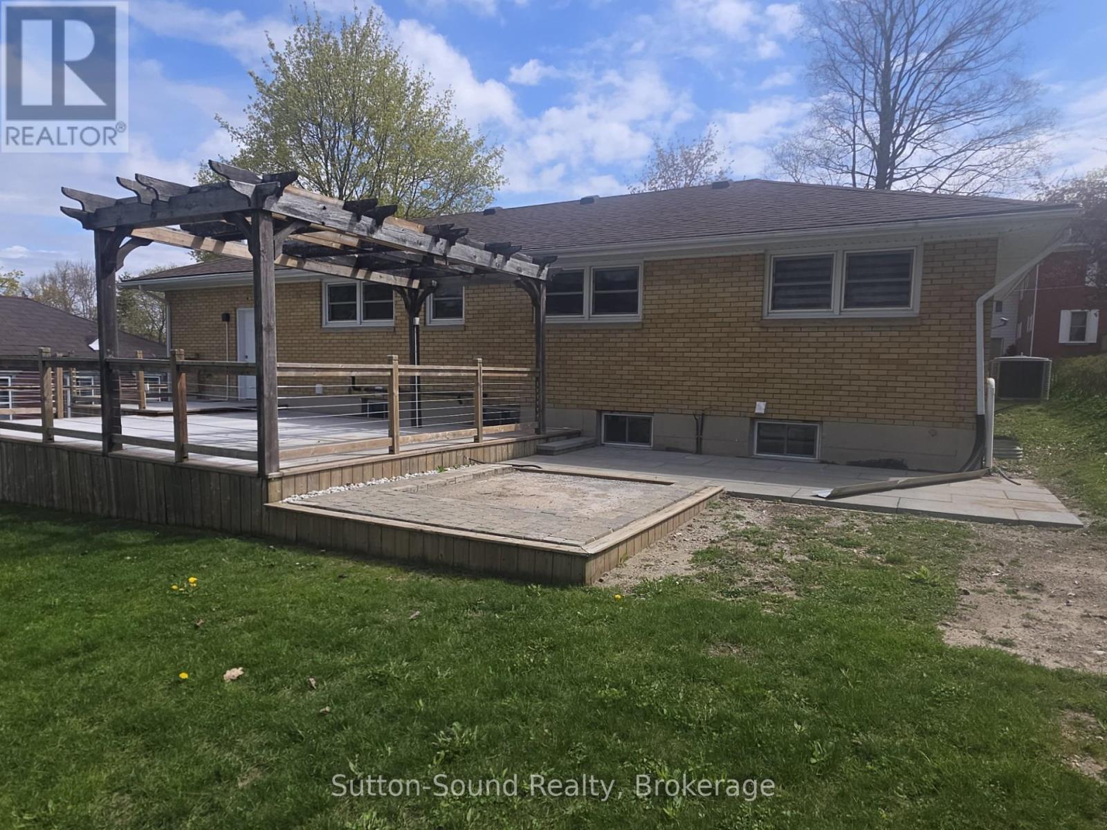 10 Brownlee Street S, South Bruce, Ontario  N0G 2S0 - Photo 3 - X12660662