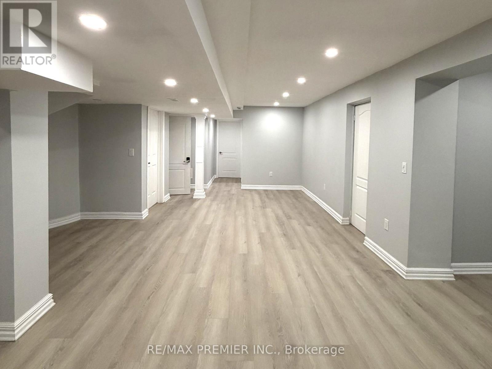23 Brownlee Avenue, Vaughan, Ontario  L4L 8H4 - Photo 4 - N13090490