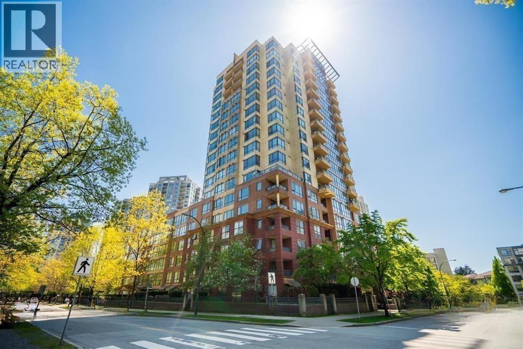 806 3438 VANNESS AVENUE, Vancouver, British Columbia