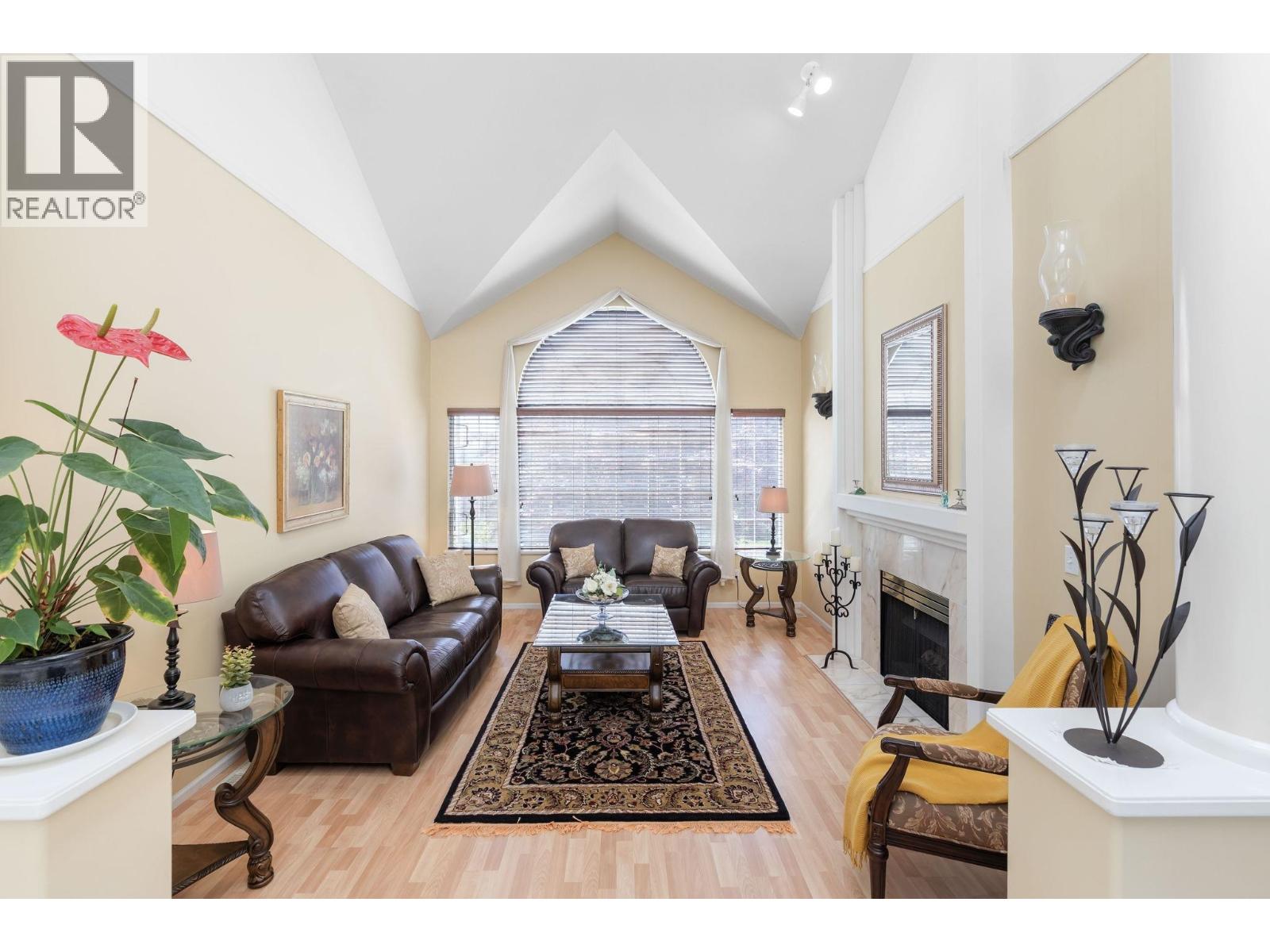 2905 Cliffrose Crescent, Coquitlam, British Columbia  V3E 2S9 - Photo 3 - R3119571