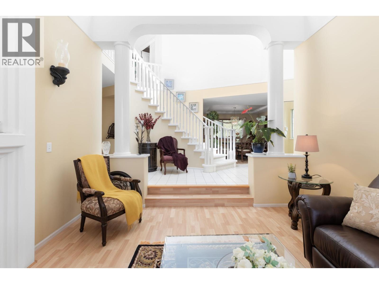 2905 Cliffrose Crescent, Coquitlam, British Columbia  V3E 2S9 - Photo 5 - R3119571