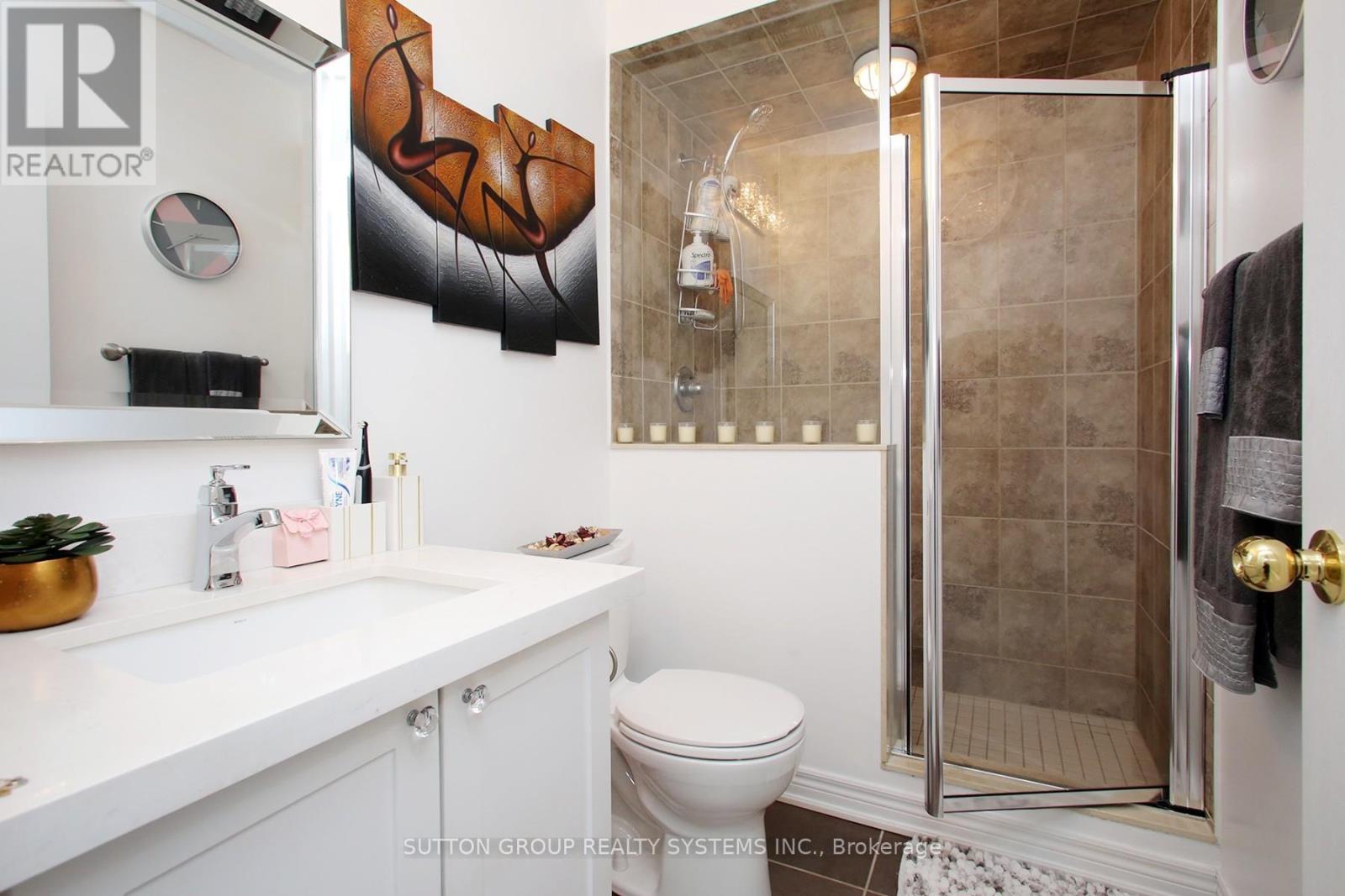 41 Martinworth Lane, Ajax (Central East), Ontario  L1Z 0L1 - Photo 19 - E13093468