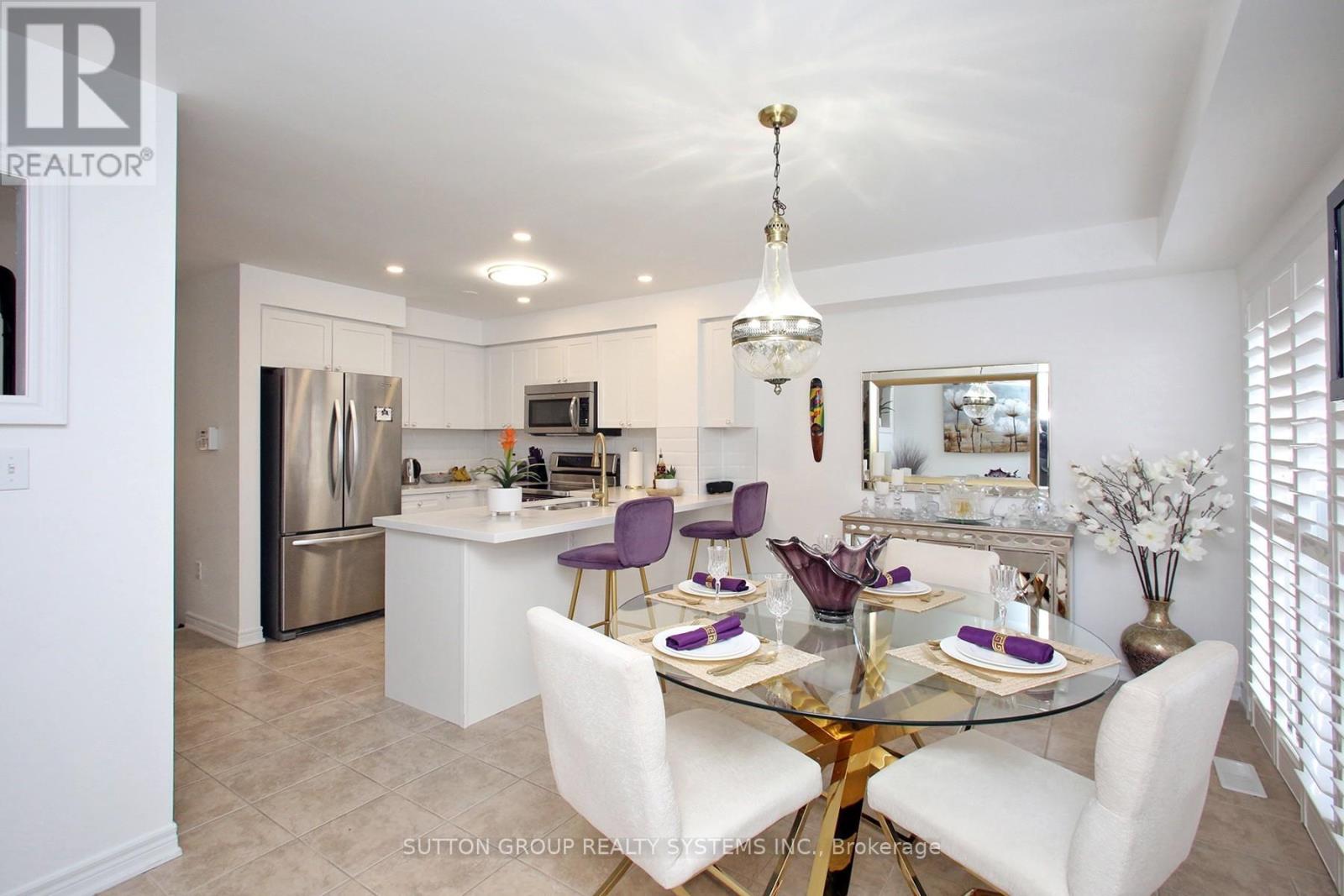 41 Martinworth Lane, Ajax (Central East), Ontario  L1Z 0L1 - Photo 6 - E13093468