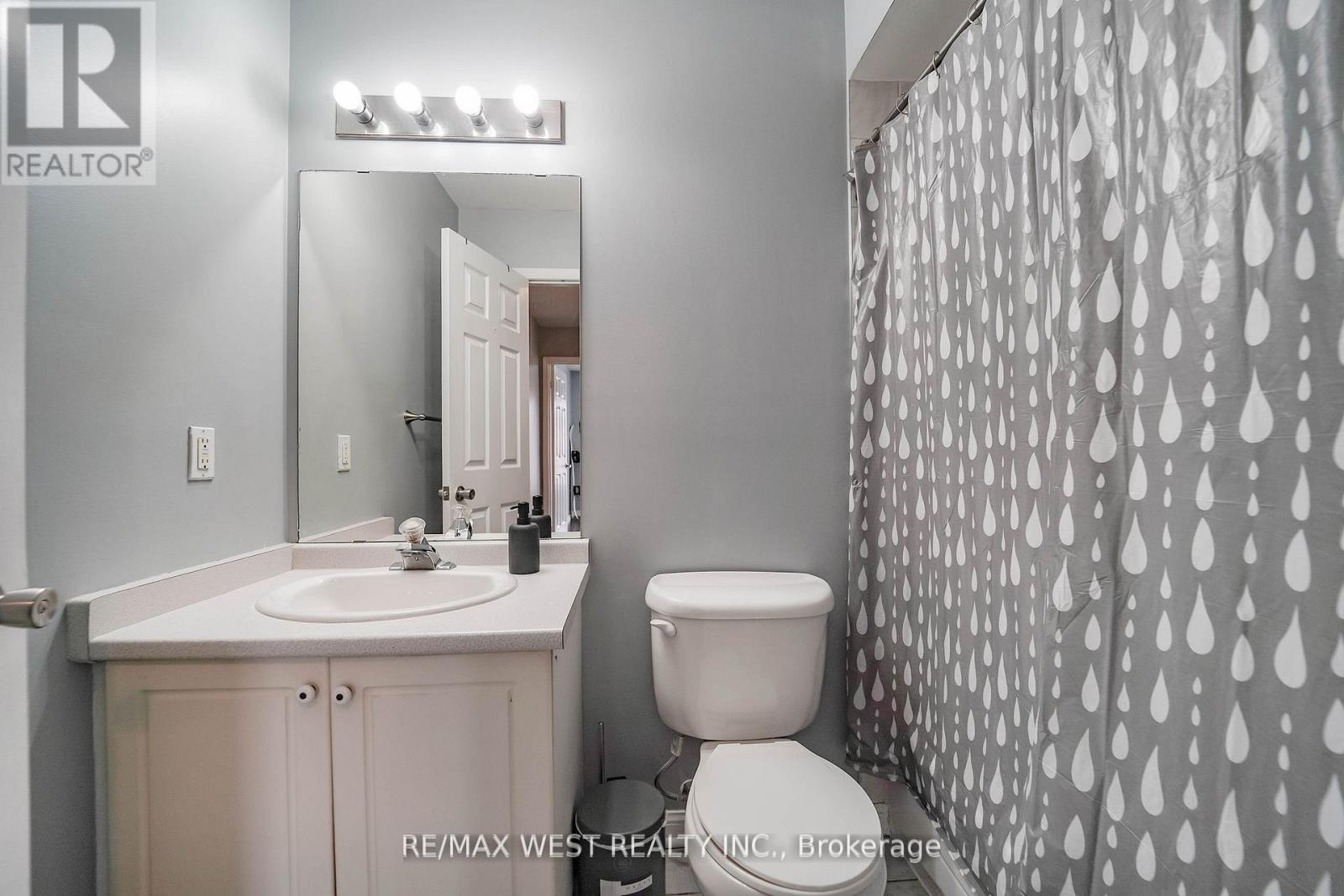 52 Torr Lane, Ajax (Central), Ontario  L1S 7M9 - Photo 6 - E13093488