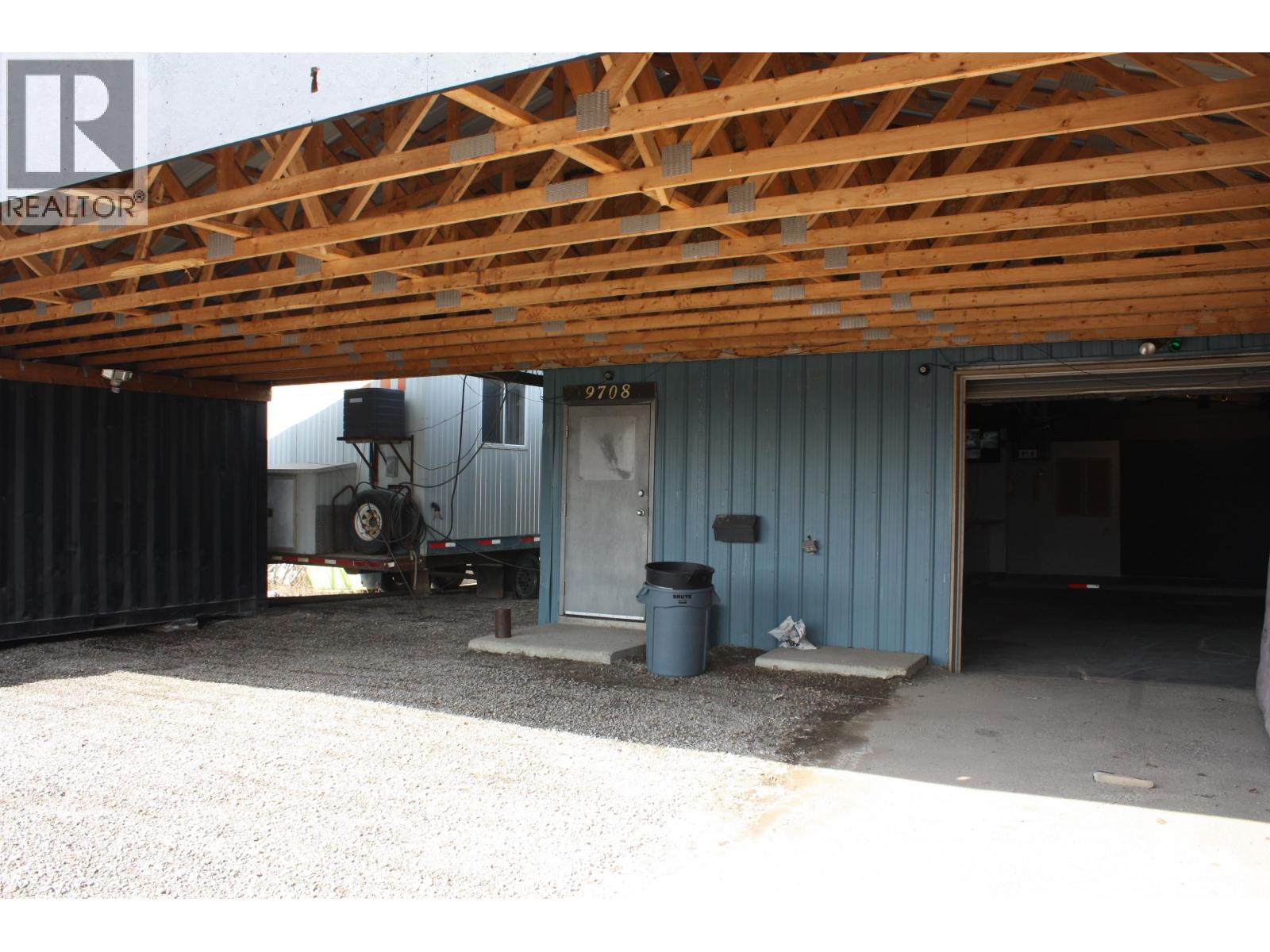 9708 Sikanni Road, Fort St. John, British Columbia  V1J 4V1 - Photo 4 - C8074929