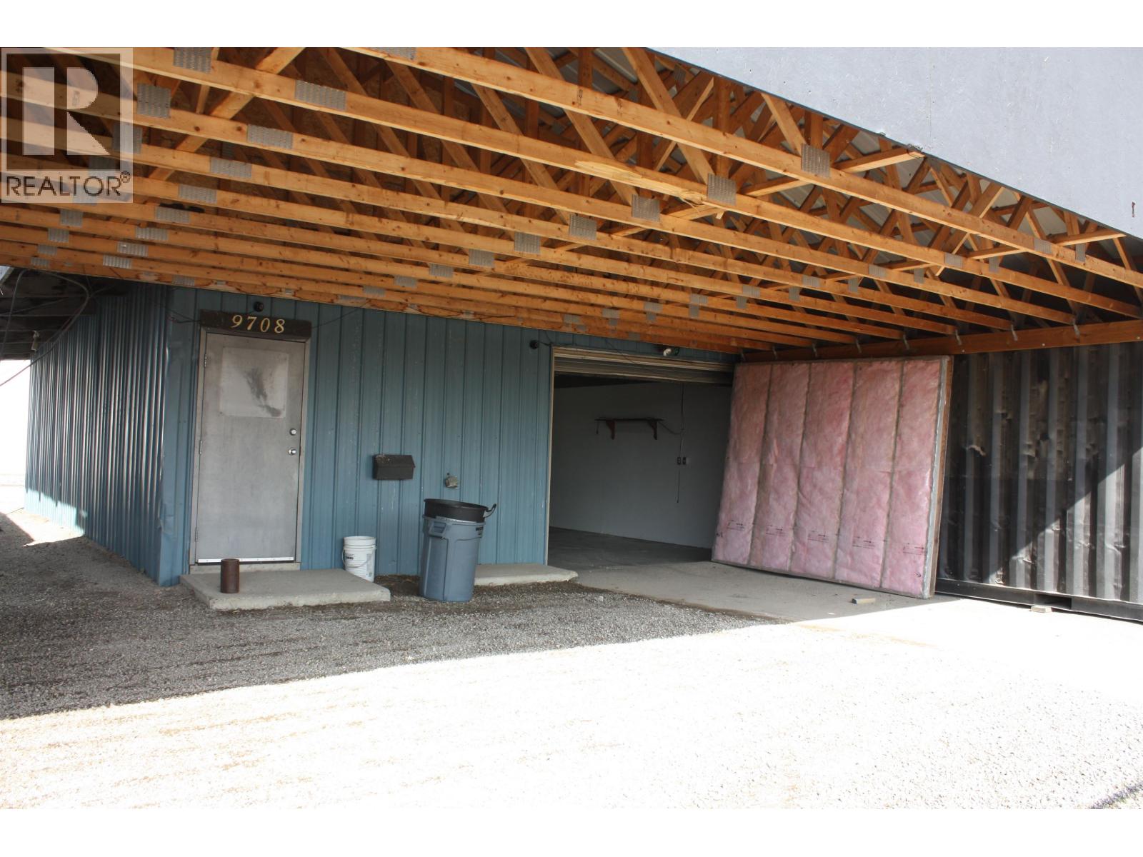9708 Sikanni Road, Fort St. John, British Columbia  V1J 4V1 - Photo 3 - C8074929