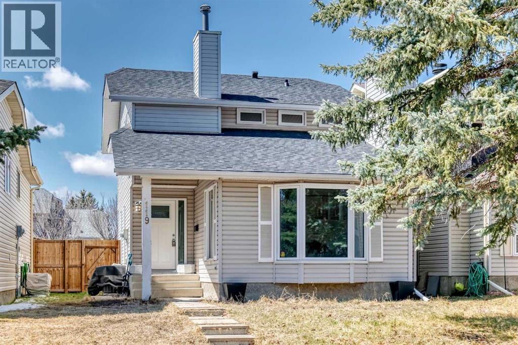119 Woodglen Grove Sw, Calgary, Alberta  T2W 4J9 - Photo 1 - A2304961